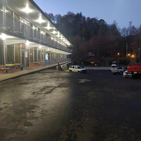 East Side Motel Gatlinburg Exterior photo